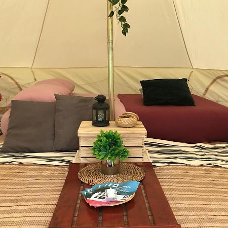 Glamping Kaki - Medium Bell Tent สิงคโปร์ ภายนอก รูปภาพ