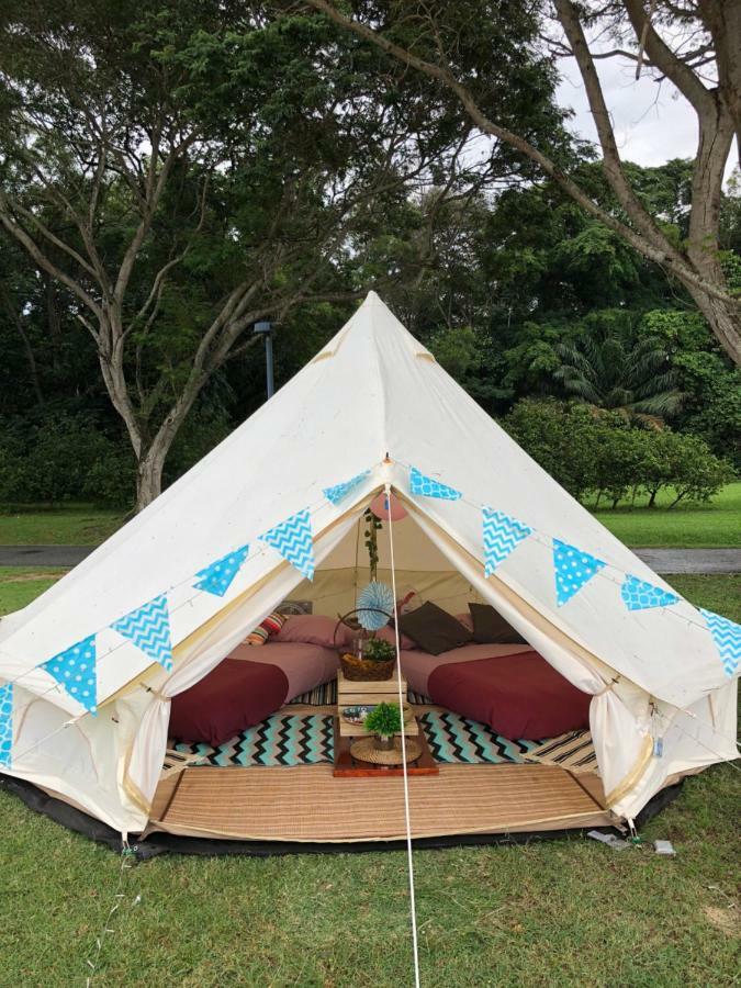 Glamping Kaki - Medium Bell Tent สิงคโปร์ ภายนอก รูปภาพ